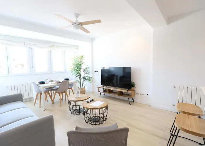 Apartamento Familiar, Luminoso Y Mediterraneo By Hometels