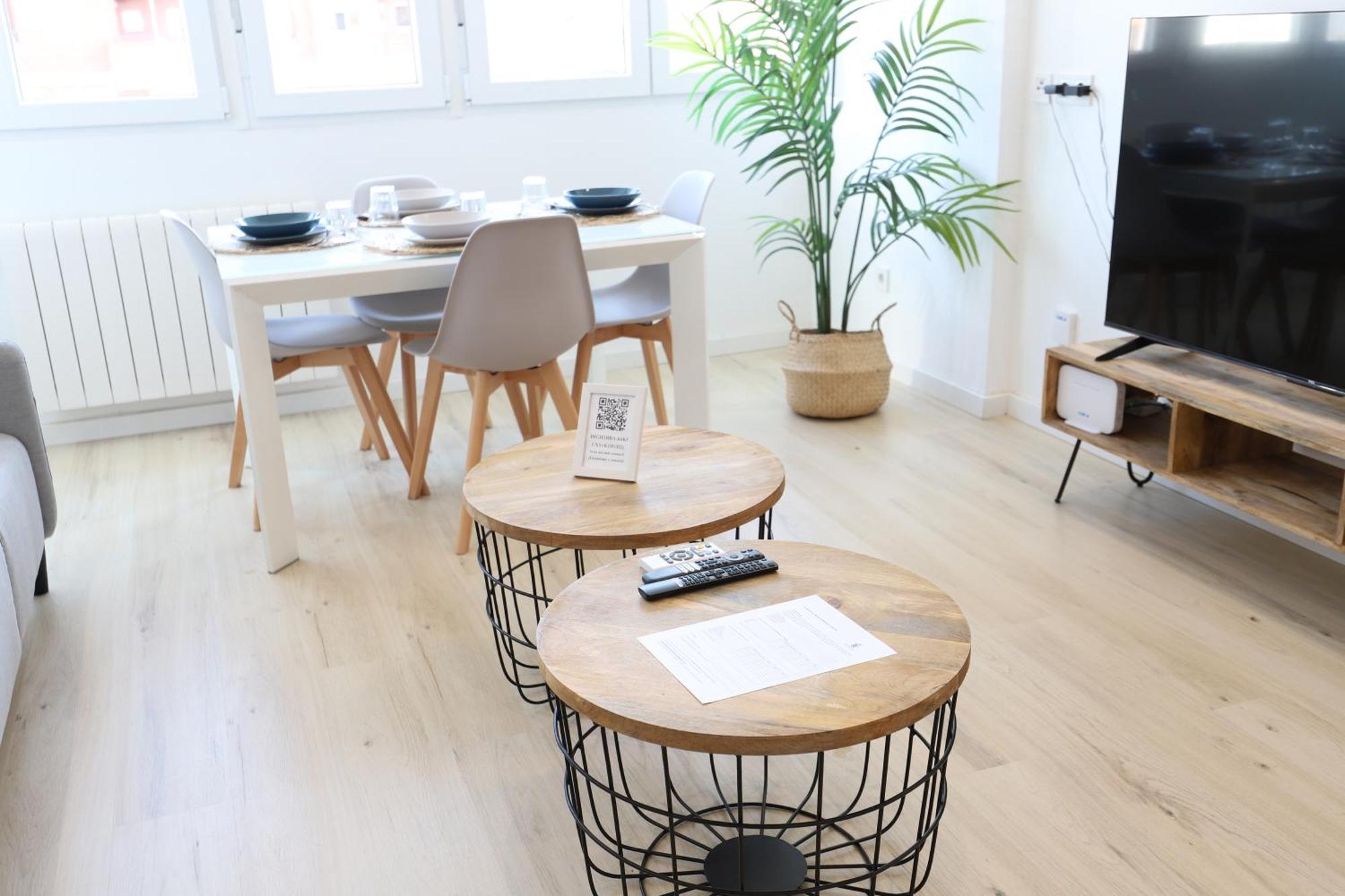 Familiar, Luminoso Y Mediterraneo By Hometels Appartement